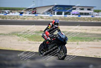 media/Apr-18-2025-TrackDaz (Fri) [[45f5874c44]]/B Group/Session 5 (Turns 5 and 6 - Inside)/